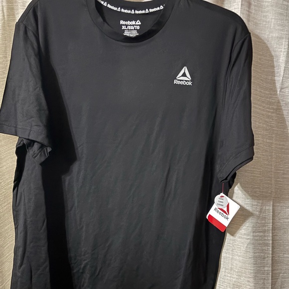 Reebok Men's Classic Black Tee - Picture 1 of 2